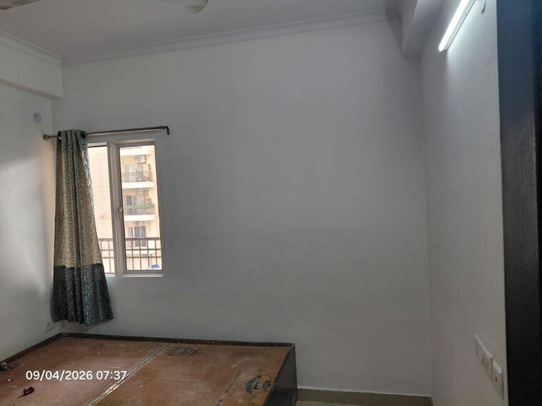 Room, gaur-city-2-14th-avenue 3 Bedroom 1175 Sq.Ft. Apartment In Sector 16c Greater Noida Greater Noida 10442886