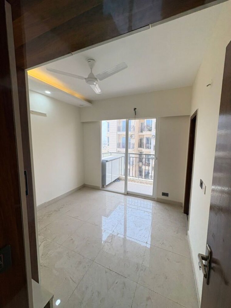 Room, signature-the-millennia-3 2 Bedroom 1000 Sq.Ft. Apartment In Sector 37d Gurgaon 10442887