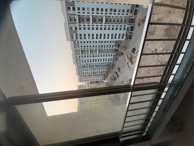 Balcony, kharghar 1 Bedroom 450 Sq.Ft. Apartment In Kharghar Navi Mumbai 10442897
