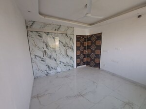 Room in 3 BHK Builder Floor at Anand Niketan – for Sale