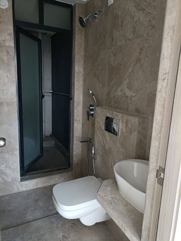 Bathroom, piramal-mahalaxmi-north-tower 3 Bedroom 1384 Sq.Ft. Apartment In Mahalaxmi Mumbai 10442904