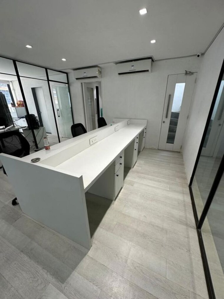 Team Area, wagle-estate Commercial Office Space 780 Sq.Ft. In Shivaji Nagar Thane 10442910