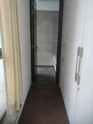 Furnished Amenities in 4 BHK Apartment at M3M Golf Estate, Sector 65 – for Rent