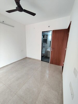 Room in 2 BHK Apartment at Vilas Javdekar Yashone Eternitee, Hinjewadi – for Rent