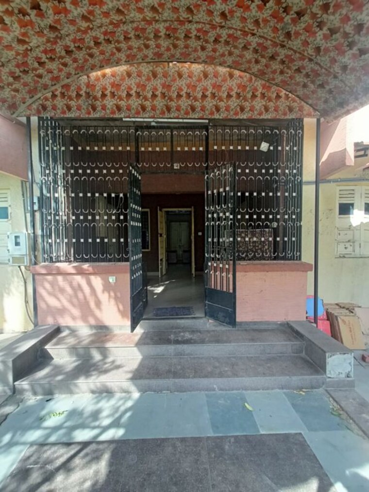 Entrance, paldi 5 Bedroom 4905 Sq.Ft. Villa In Paldi Ahmedabad 10309163
