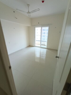 Room in 3 BHK Apartment at Avon Vista, Balewadi – for Rent