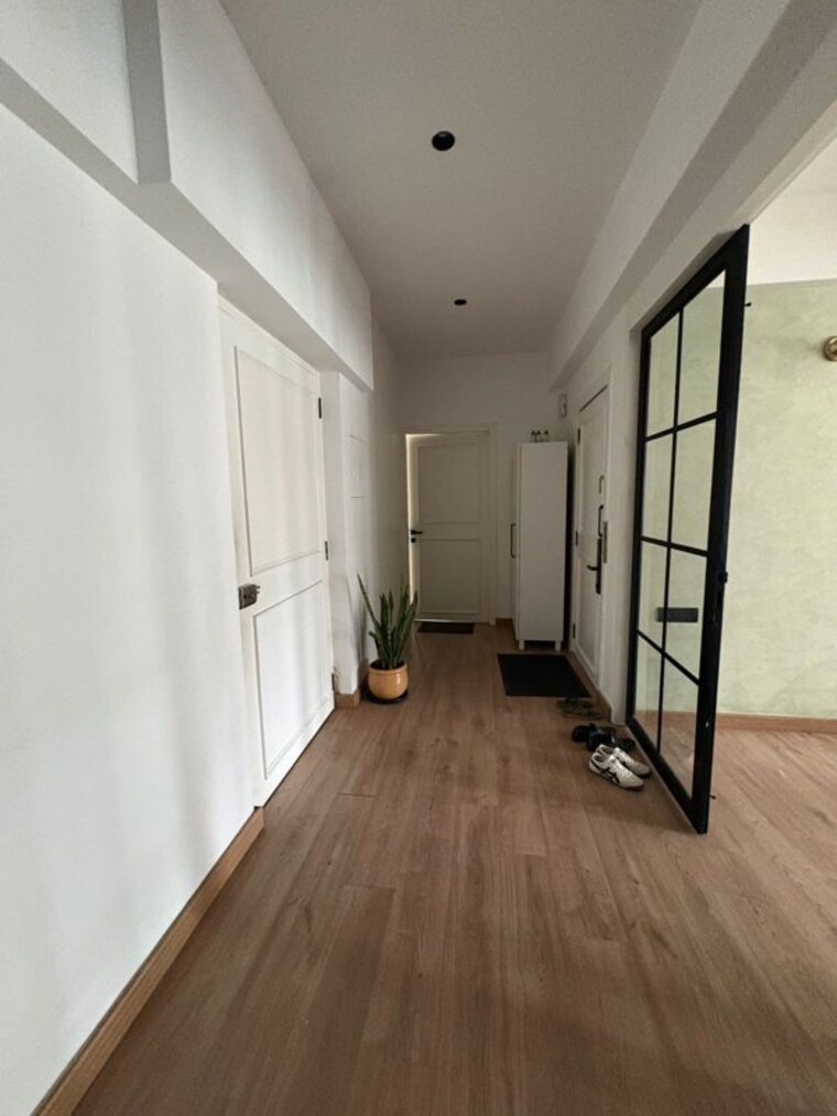 undefined, shivraj-height 3.5 Bedroom 2000 Sq.Ft. Apartment In Khar West Mumbai 10442979