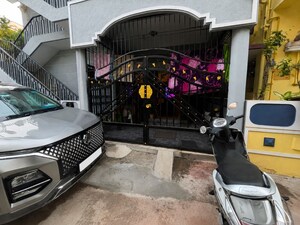 Parking in 2 BHK Independent House at Dooravani Nagar – for Rent