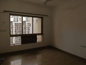 Room in 2 BHK Apartment at Zinnia CHS, Powai – for Rent