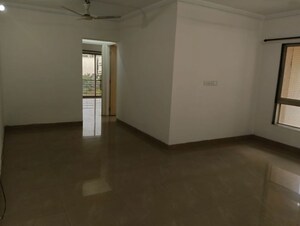Room in 2 BHK Apartment at Zinnia CHS, Powai – for Rent