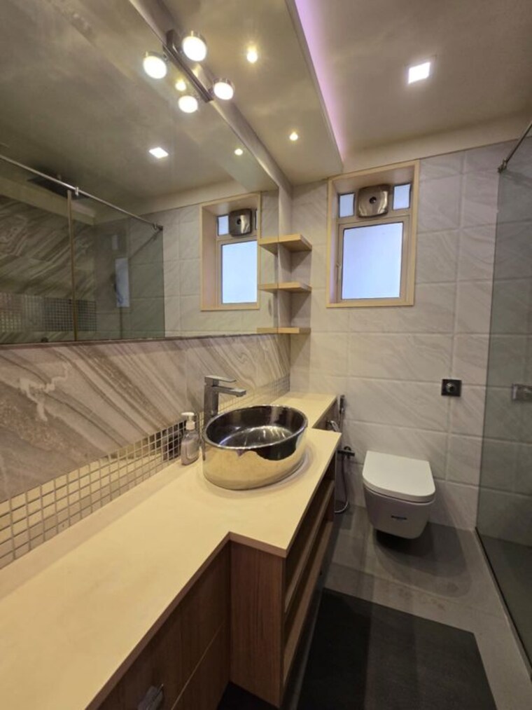 Team Area, villa-velloze 3 Bedroom 2400 Sq.Ft. Apartment In Santacruz West Mumbai 10442993