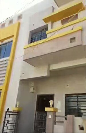  Independent House For Sale in Paravada