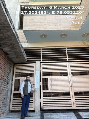  Independent House For Sale in Etmadpur