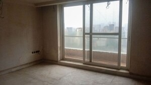 Room in  Apartment at Naupada – for Sale