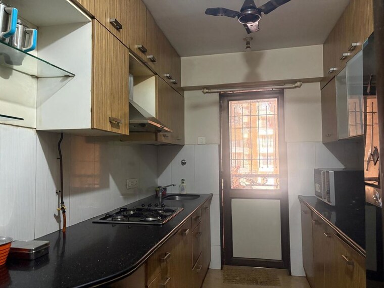Kitchen, ekta-world-lake-primrose 2.5 Bedroom 1160 Sq.Ft. Apartment In Powai Mumbai 10443032