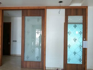 Room in  Apartment at Ganeshpeth Colony – for Sale