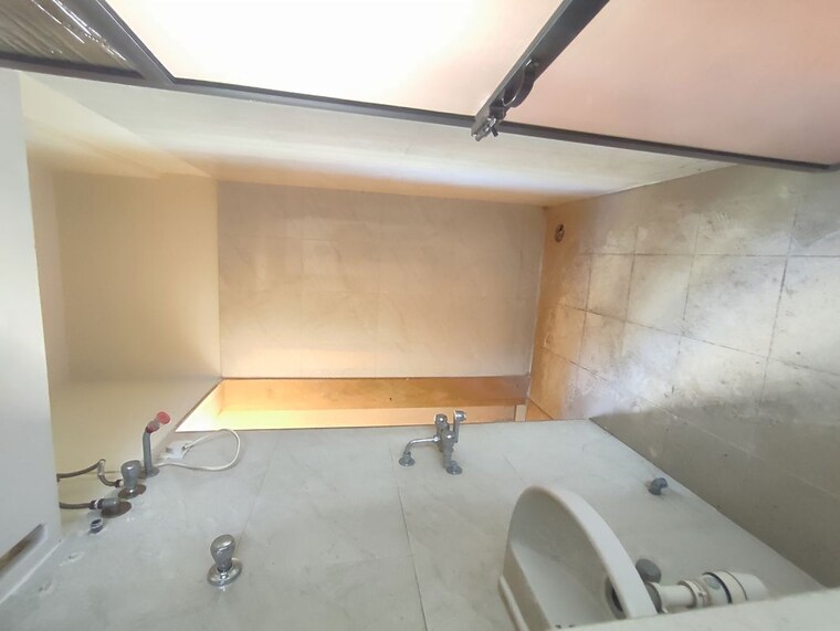 Bathroom, puranik-hometown 1 Bedroom 550 Sq.Ft. Apartment In Ghodbunder Road Thane 10443069