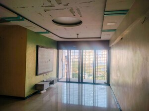 Room in  Apartment at Majiwada – for Sale