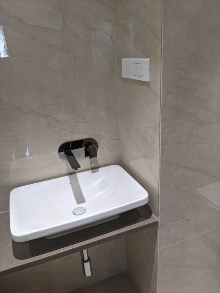 Bathroom, ap-cosmos 2 Bedroom 1300 Sq.Ft. Apartment In Santacruz West Mumbai 10443150