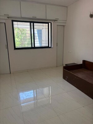 Room in 3 BHK Apartment at Anjor Apartment, Baner – for Rent