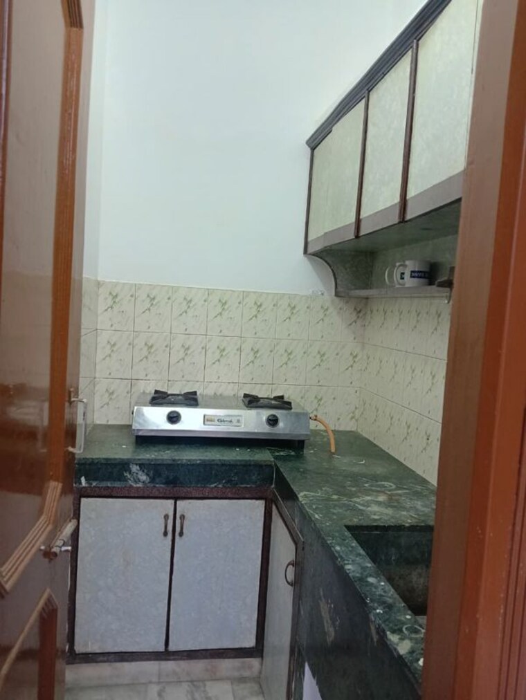 Kitchen, sector 9 panchkula 2 Bedroom 1800 Sq.Ft. Builder Floor In Sector 9 Panchkula Panchkula 10443208