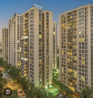 3.5 BHK Apartment For Sale in Rustomjee Seasons Bandra East, Bandra East