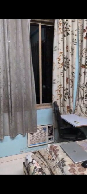 Living Room in 1 BHK Apartment at Sion East – for Rent