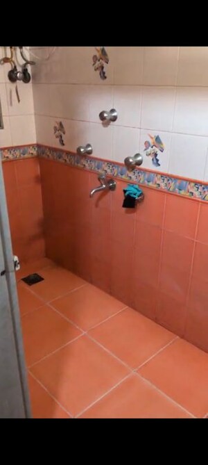 Bathroom in 1 BHK Apartment at Sion East – for Rent