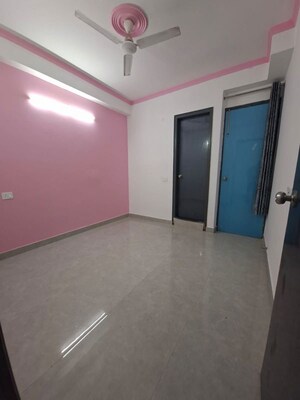 Room in 2 BHK Apartment at Chattarpur – for Rent