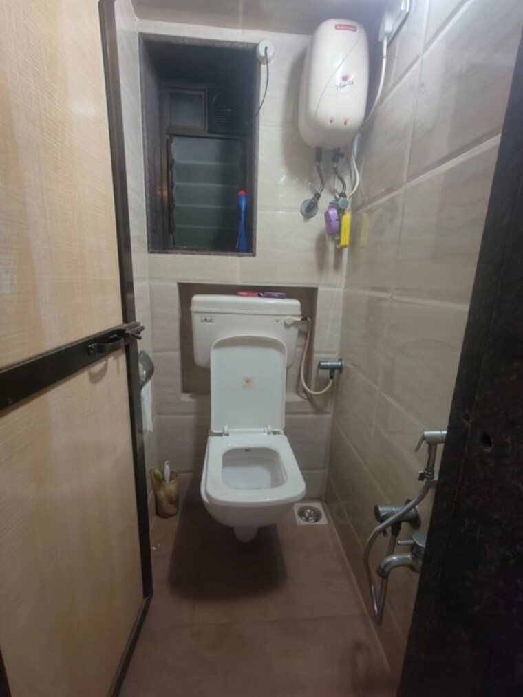 Bathroom, crystal-palace-chs 2 Bedroom 700 Sq.Ft. Apartment In Malad West Mumbai 10443328