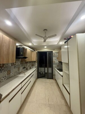 Building Lobby in 3 BHK Builder Floor at Kohli One Malibu Town, Sector 47 – for Rent