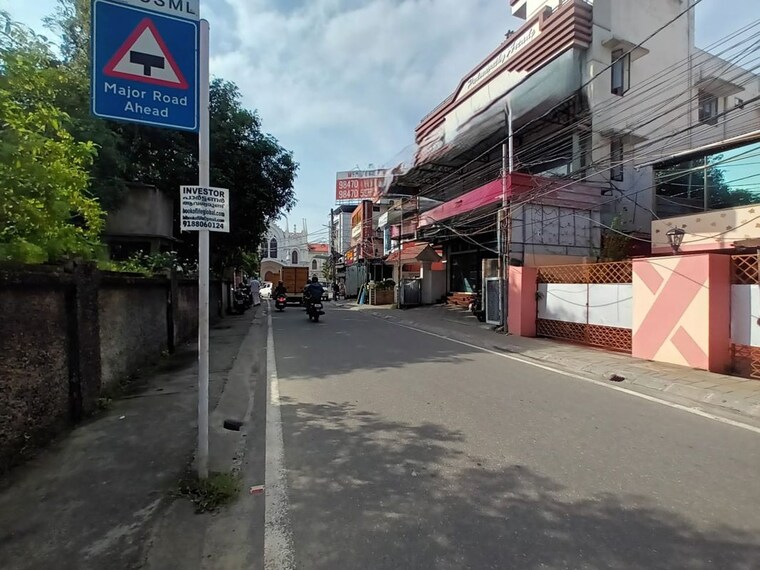 Exterior View, kacheripady Commercial Shop 1000 Sq.Ft. In Kacheripady Kochi 10443348