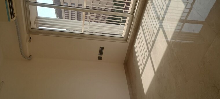 Balcony, crescent-silverwoods 1 Bedroom 532 Sq.Ft. Apartment In Powai Mumbai 10443331