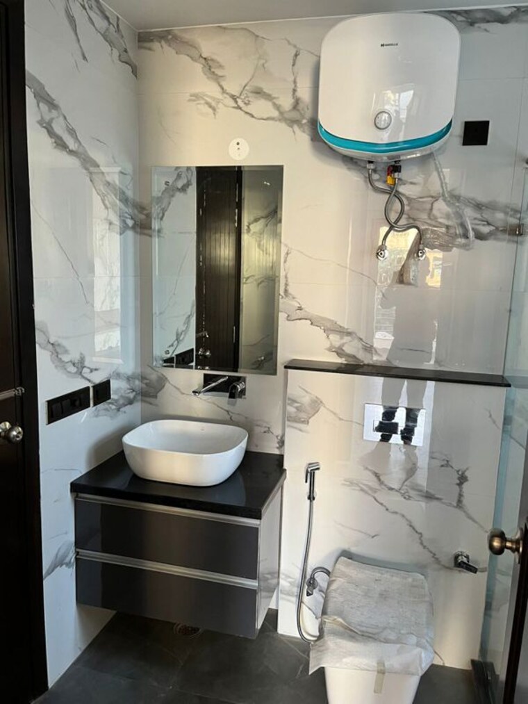 Bathroom, eros-rosewood-city 4 Bedroom 2700 Sq.Ft. Builder Floor In Sector 49 Gurgaon 10443354