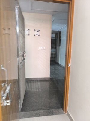 Building Lobby in 1 RK Builder Floor at Sector 7 Dwarka – for Rent