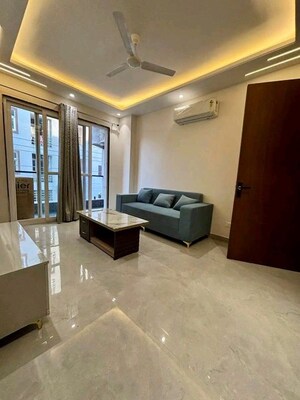 Living Room in 3 BHK Apartment at Chattarpur – for Rent