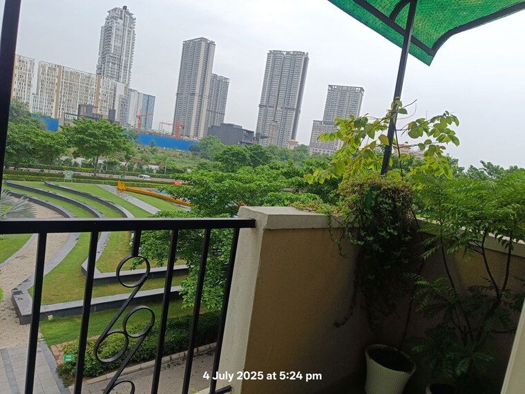 Balcony, emaar-emerald-floors-select 4 Bedroom 350 Sq.Yd. Builder Floor In Sector 65 Gurgaon 10443377