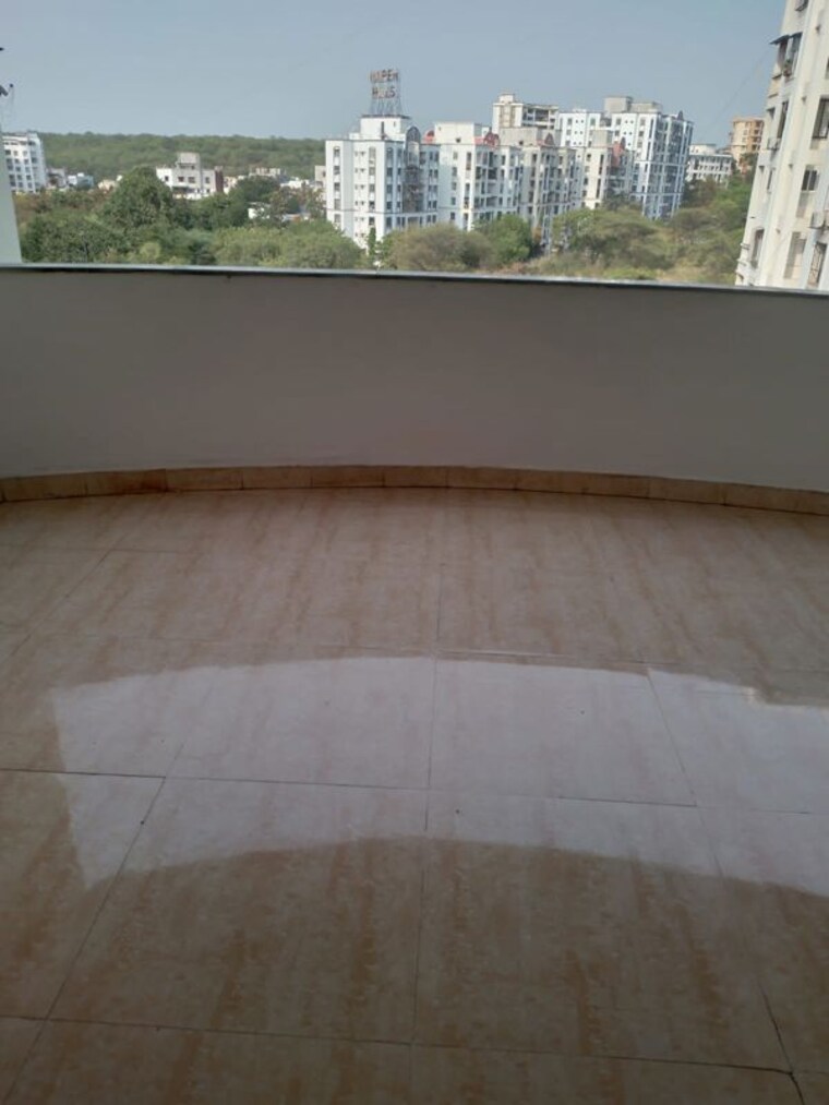 Balcony, kundan-the-peak Commercial Office Space 500 Sq.Ft. In Nibm Road Pune 10443396