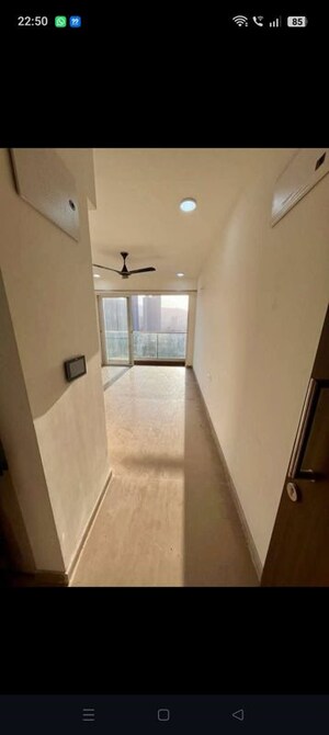 Bathroom in 1 BHK Apartment at Viviana Mall, Eastern Express Highway – for Rent