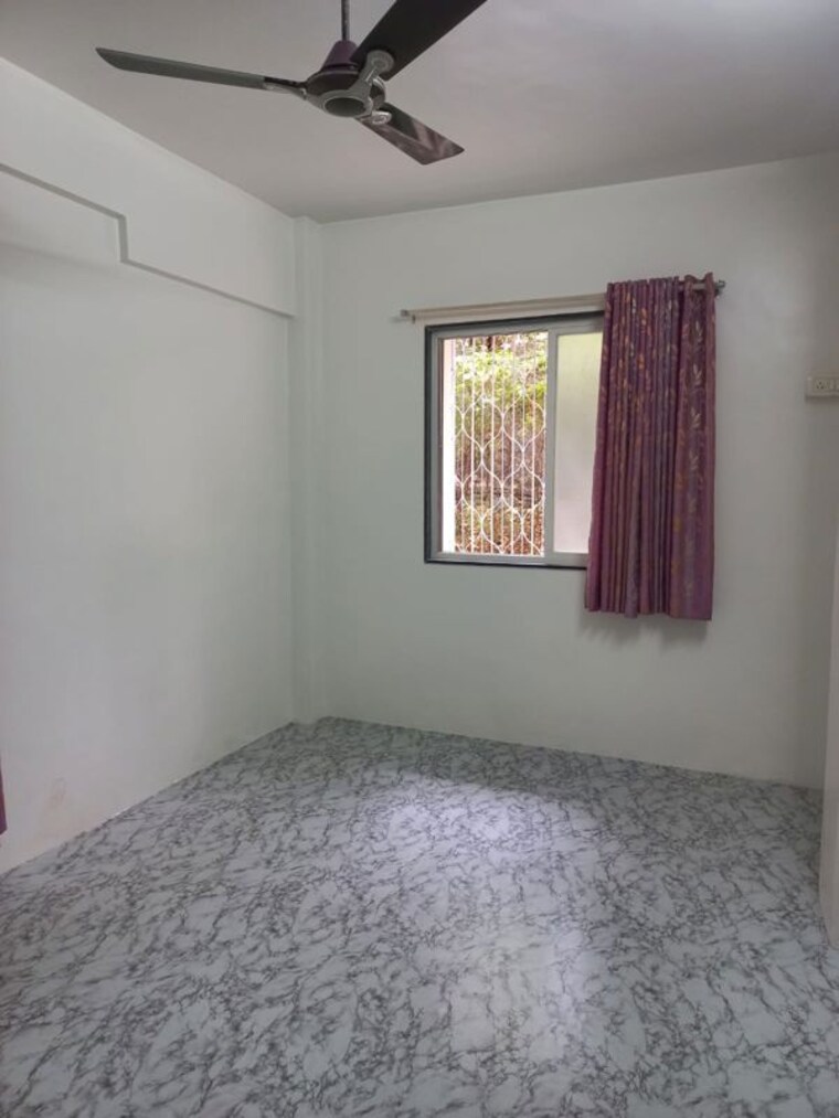 Room, raut-baug-housing-complex 1 Bedroom 500 Sq.Ft. Apartment In Dhankawadi Pune 10443414