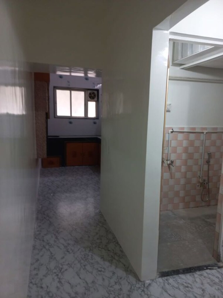 Room, raut-baug-housing-complex 1 Bedroom 500 Sq.Ft. Apartment In Dhankawadi Pune 10443414
