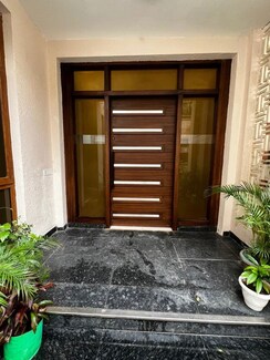 4 BHK + Pooja Room,Servant Room,Basement,Store Room Villa For Rent in SS Hibiscus