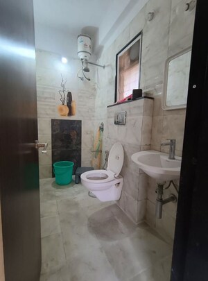 Bathroom in 4 BHK Apartment at Anupam Vihar, Bibwewadi – for Rent