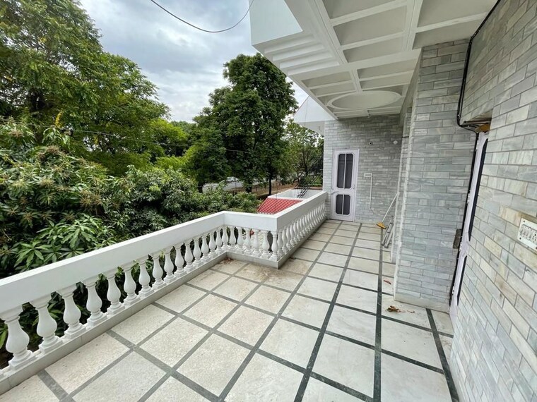 Balcony, sector 21 6+ Bedroom 9000 Sq.Ft. Independent House In Sector 21 Chandigarh 10443456