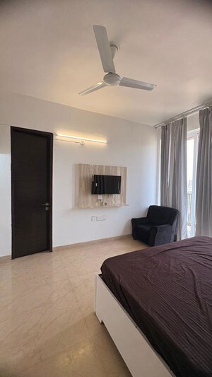 Living Room in 4 BHK Apartment at Emaar Orange Castle, Gomti Nagar – for Rent
