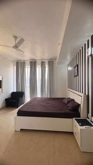 4 BHK Apartment For Rent in Emaar Orange Castle, Gomti Nagar