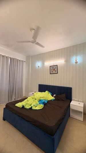 Bedroom in 4 BHK Apartment at Emaar Orange Castle, Gomti Nagar – for Rent