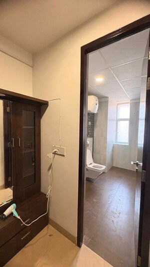 Bathroom in 4 BHK Apartment at Emaar Orange Castle, Gomti Nagar – for Rent