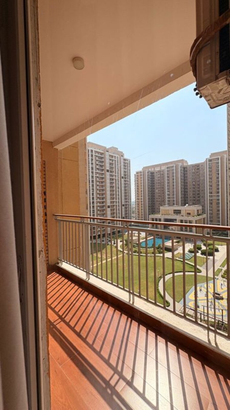Balcony, rishita-manhattan 4 Bedroom 2450 Sq.Ft. Apartment In Gomti Nagar Lucknow 10443474
