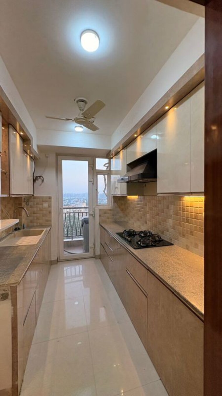 Kitchen, shalimar-oneworld-vista 3 Bedroom 1875 Sq.Ft. Apartment In Gomti Nagar Lucknow 10443486